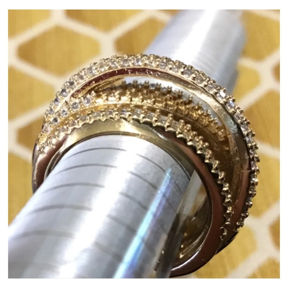 New! Shiny Gold Clear Crystal Ring